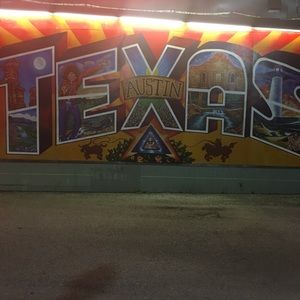 Meet your Posher, Lyndsie